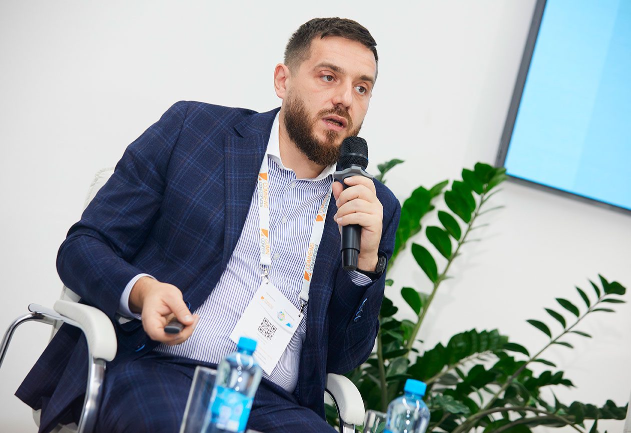 Дмитрий Васильев
